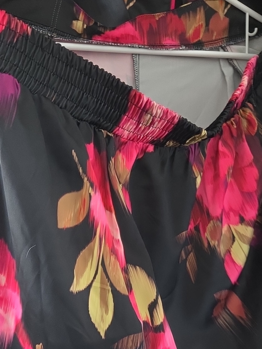 torrid Black Floral Pant Suit - Picture 3 of 4